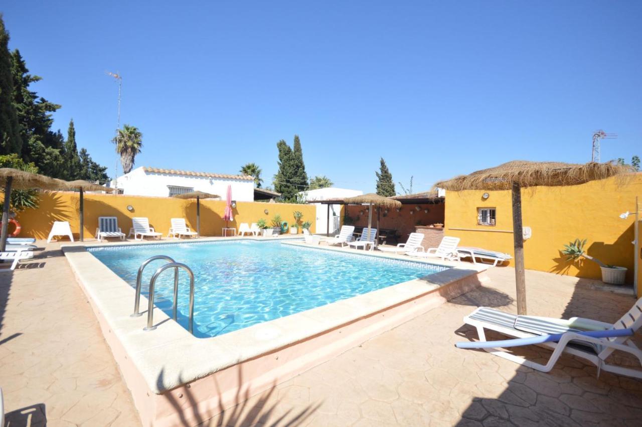 קדיז Estudios Con Piscina Compartida En Conil. מראה חיצוני תמונה